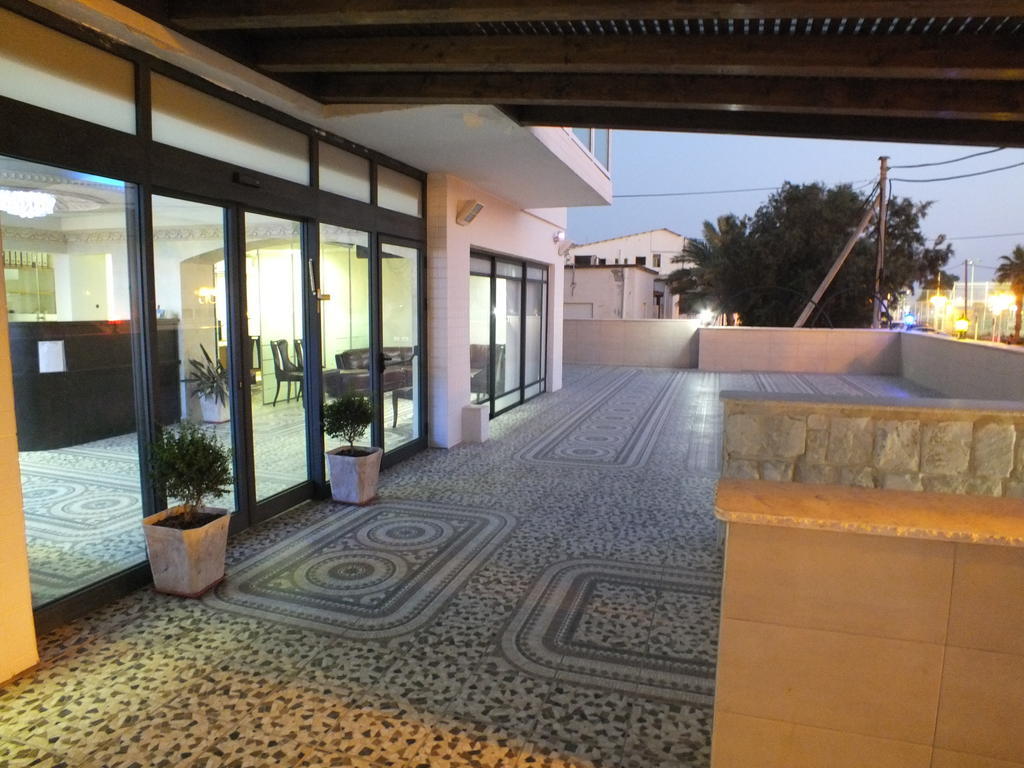 Sea Hotel And Restaurant Nahariya Exterior photo