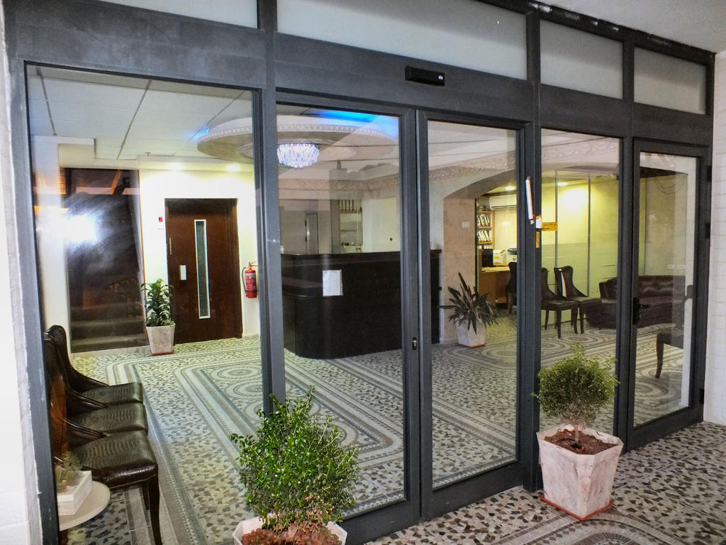 Sea Hotel And Restaurant Nahariya Exterior photo